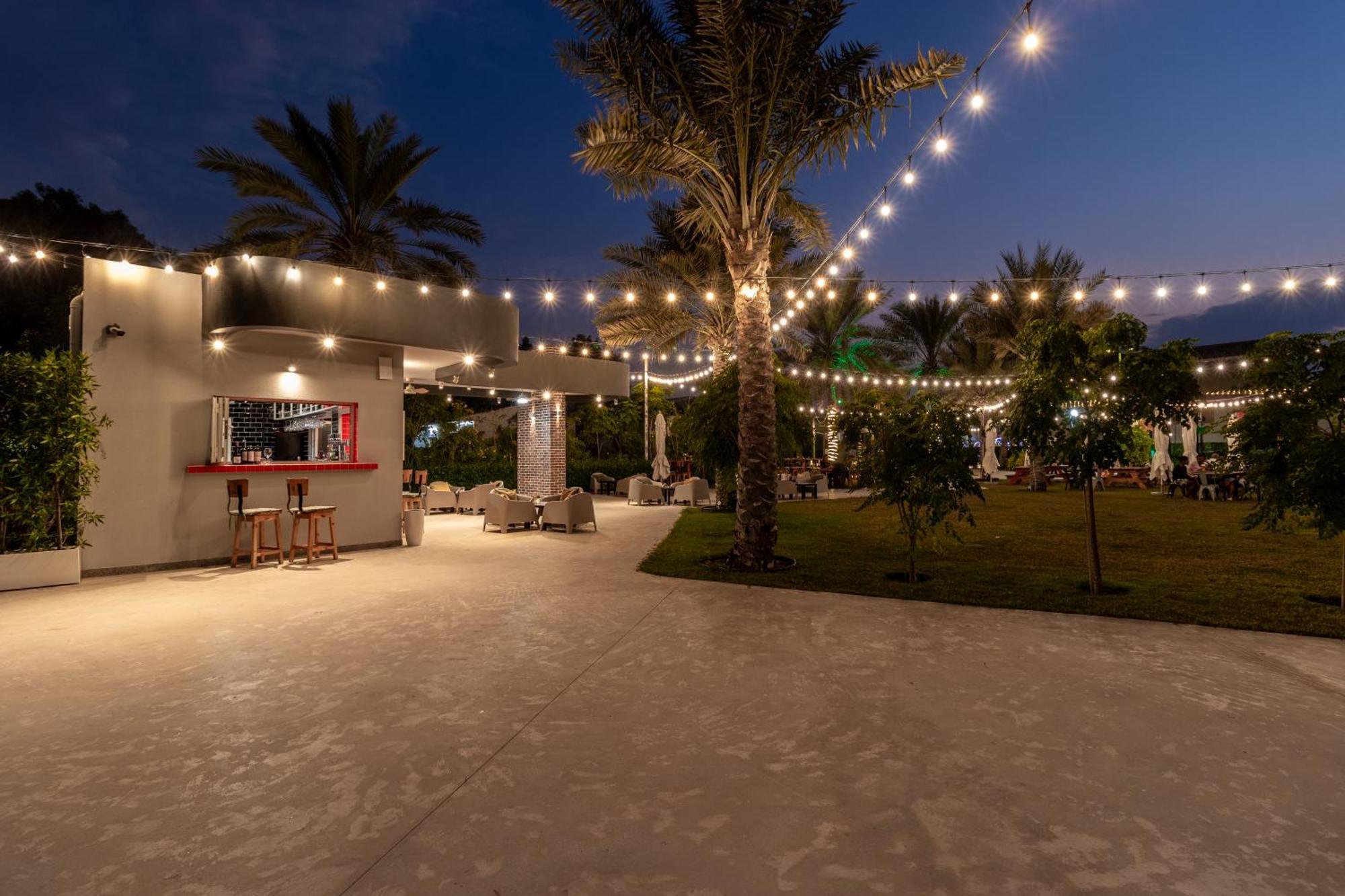 Barracuda Resort Umm al-Quwain Exterior foto