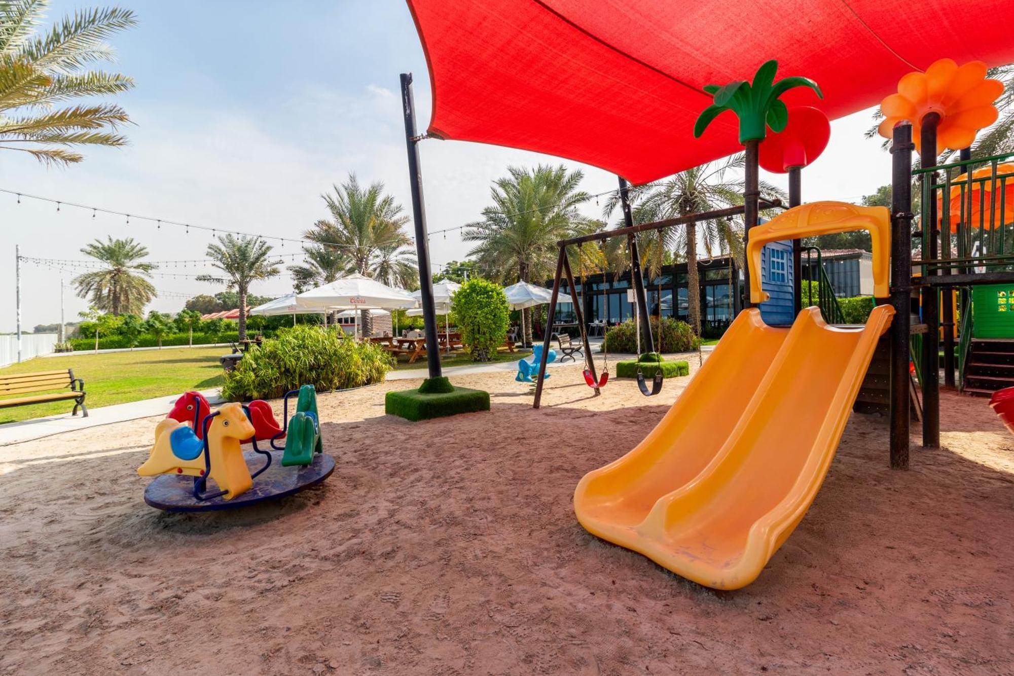 Barracuda Resort Umm al-Quwain Exterior foto