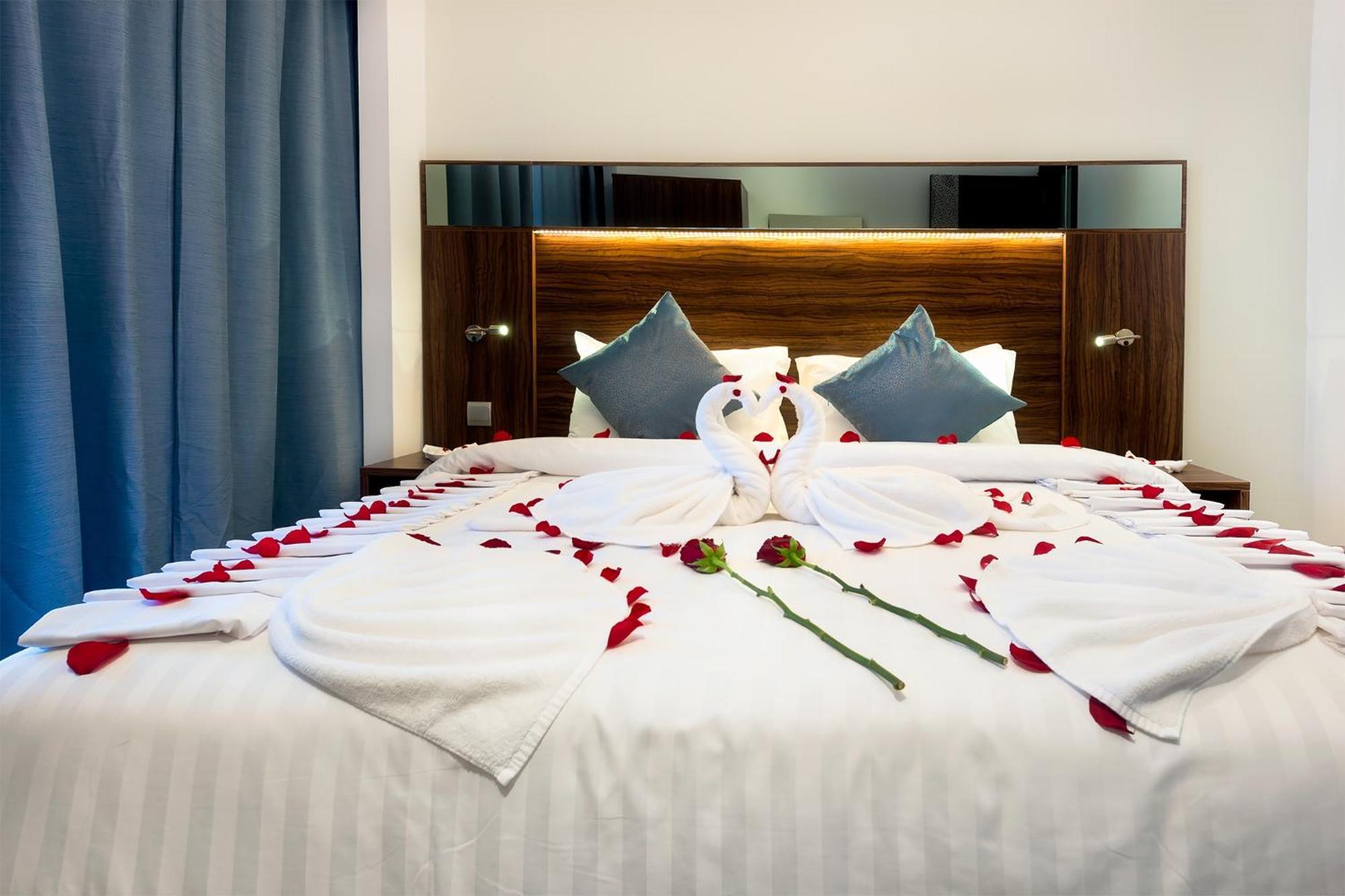 Barracuda Resort Umm al-Quwain Exterior foto